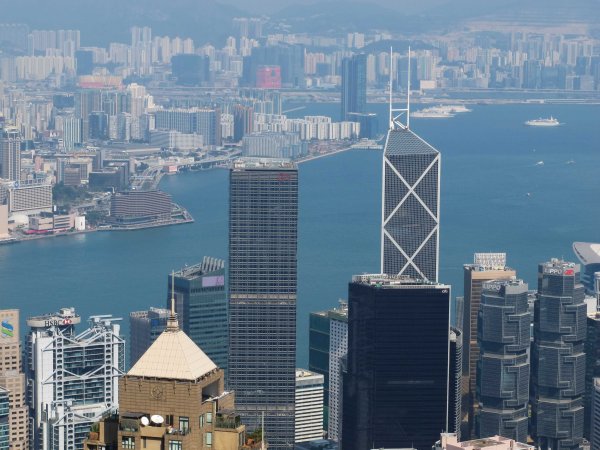 配资平台排名前十的 打造三地核心资产配置新工具，兴证全球中证沪港深300指数增强基金正在发行