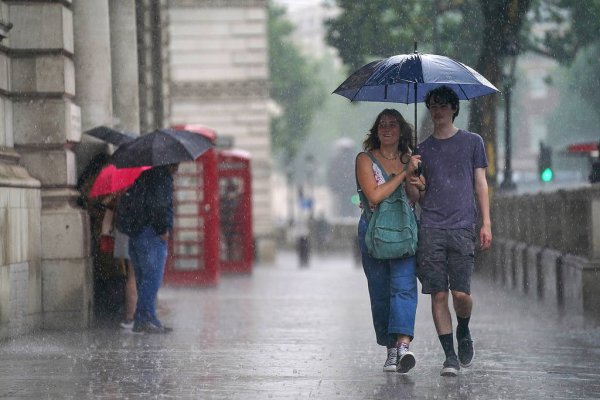炒股配资开户网上 英国气象局：气候变暖加剧 高温暴雨等极端天气已成“新常态”